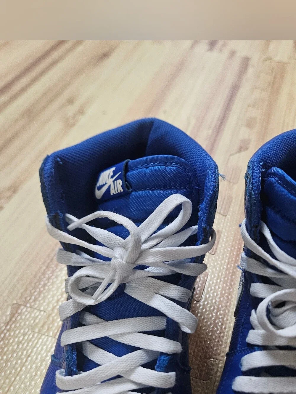 Size 10 - Air Jordan 1 Retro OG High Hyper Royal